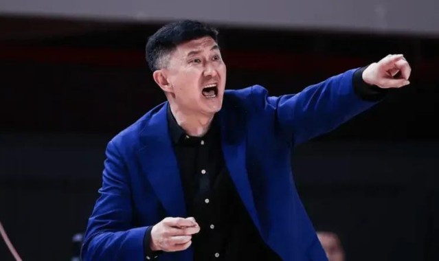 leyu app-G2广东VS北京！放弃联防，试试双塔，需给足崔永熙胡明轩球权！